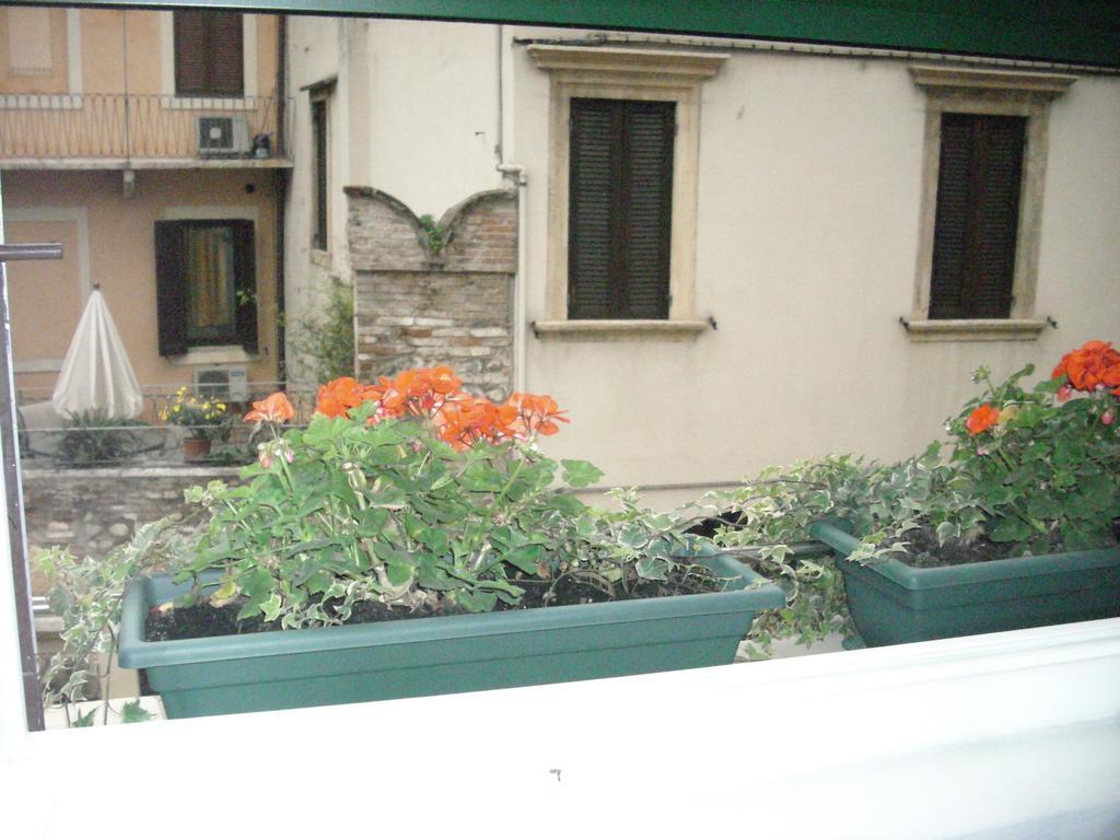 A Casa Di Luca Hotel Verona Luaran gambar