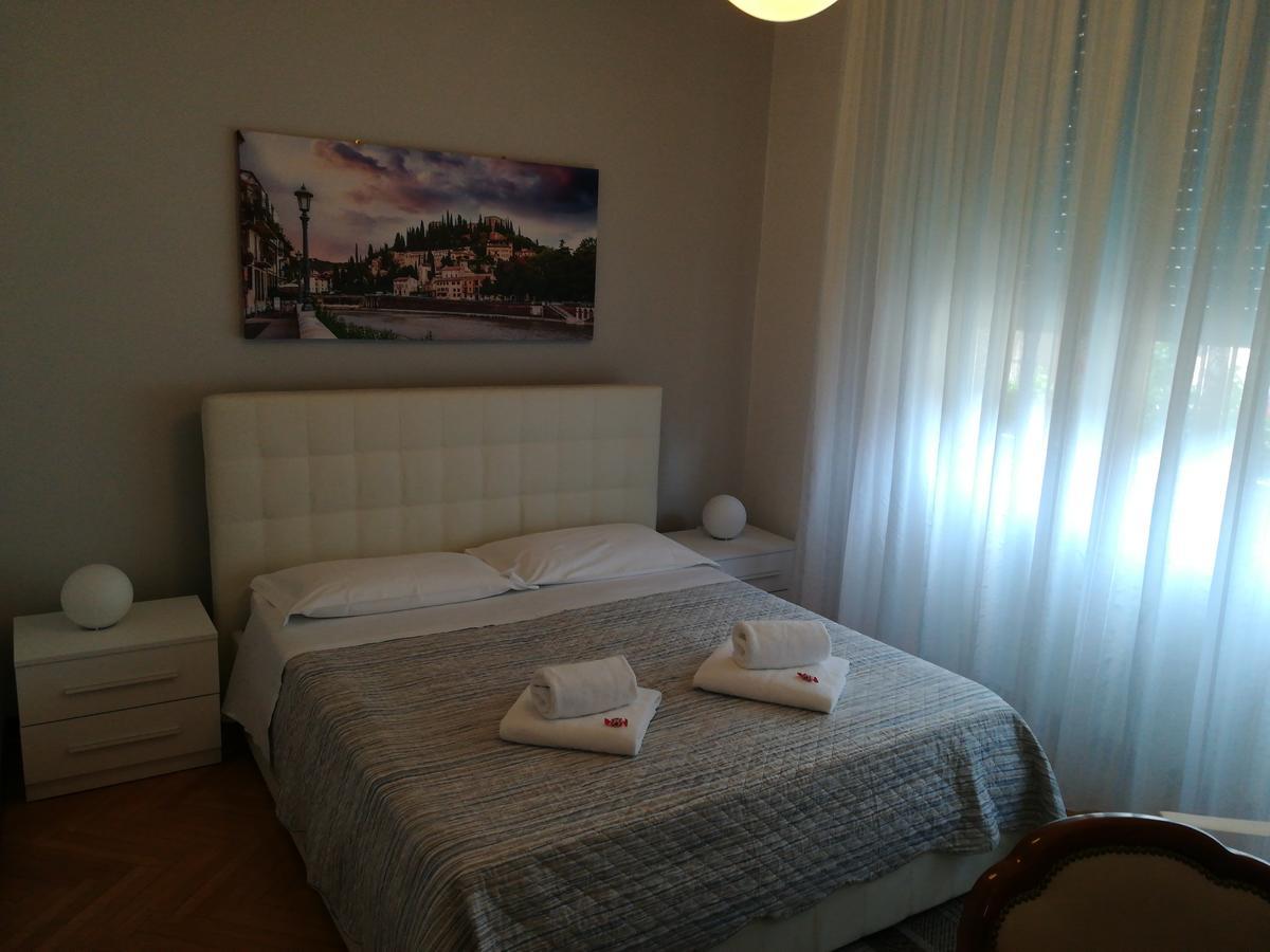 A Casa Di Luca Hotel Verona Luaran gambar
